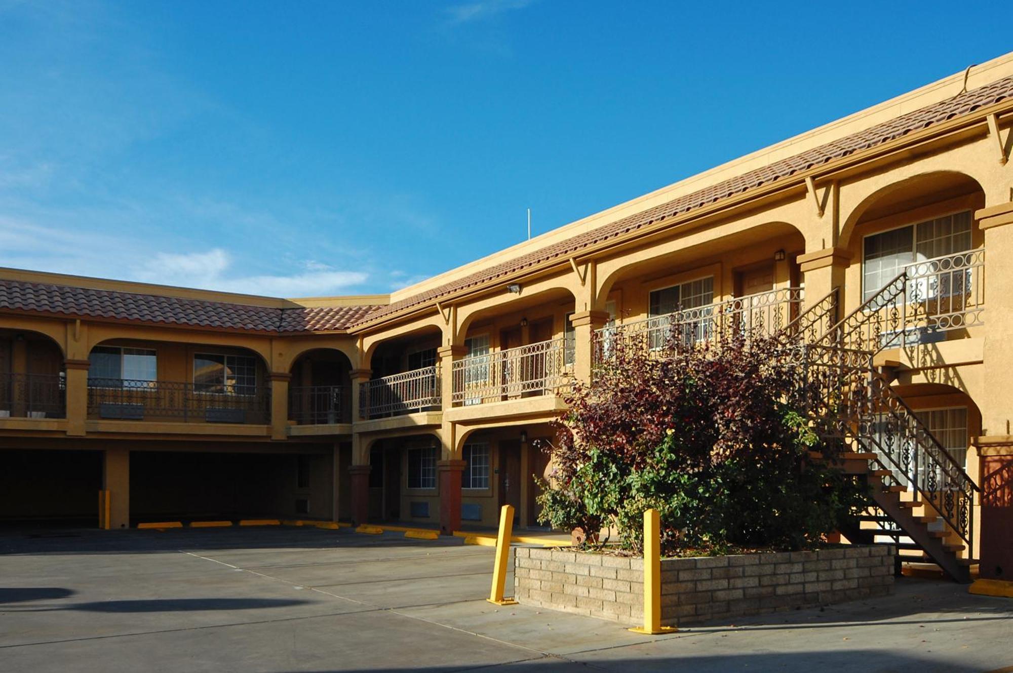 Days Inn By Wyndham Bishop Dış mekan fotoğraf