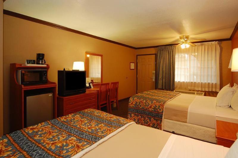 Days Inn By Wyndham Bishop Dış mekan fotoğraf